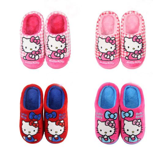 Pantoufles enfants en HELLO KITTY pour hiver - semelle fond composite Ref 1034307