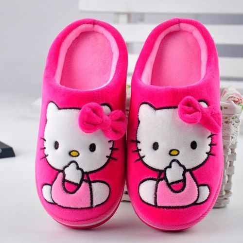 Pantoufles enfants en HELLO KITTY pour hiver - semelle caoutchouc Ref 1034515