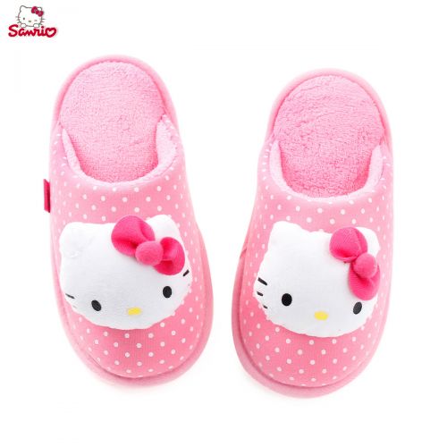 Pantoufles enfants en coton HELLO KITTY pour hiver - semelle caoutchouc antidérapant Ref 1035995
