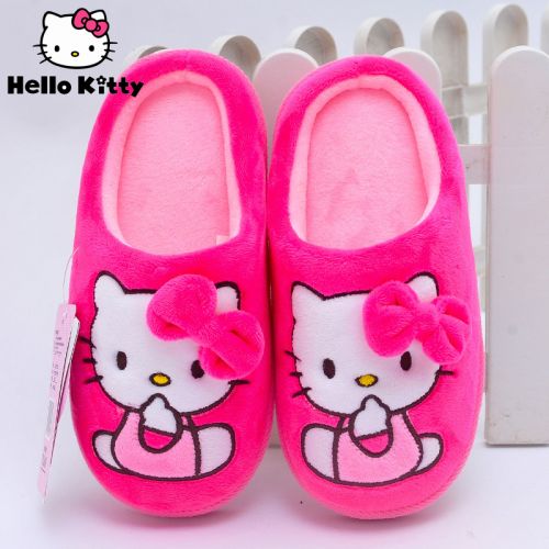 Pantoufles enfants en HELLO KITTY pour hiver - semelle caoutchouc Wear Ref 1036229