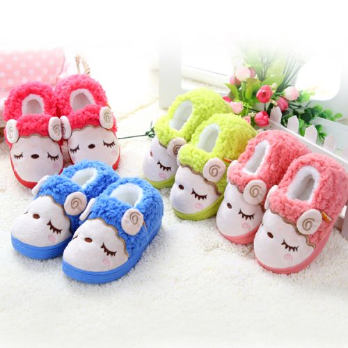 Pantoufles enfants en CHEERFUL MARIO pour hiver - Ref 1036377