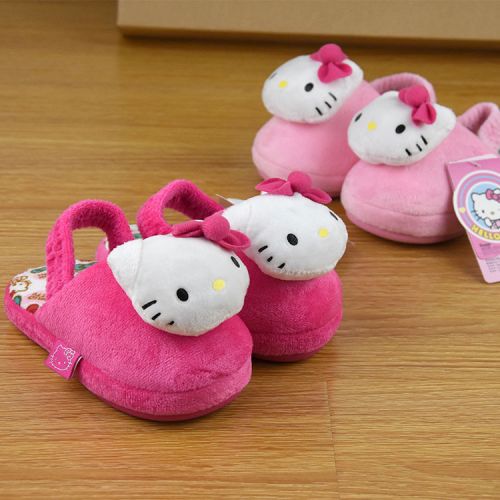 Pantoufles enfants en HELLO KITTY pour hiver - semelle caoutchouc Ref 986207