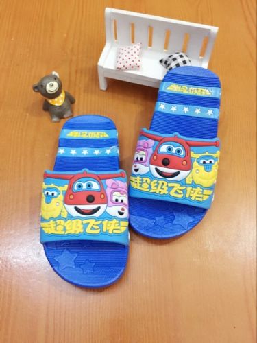 Pantoufles enfants - Ref 986342