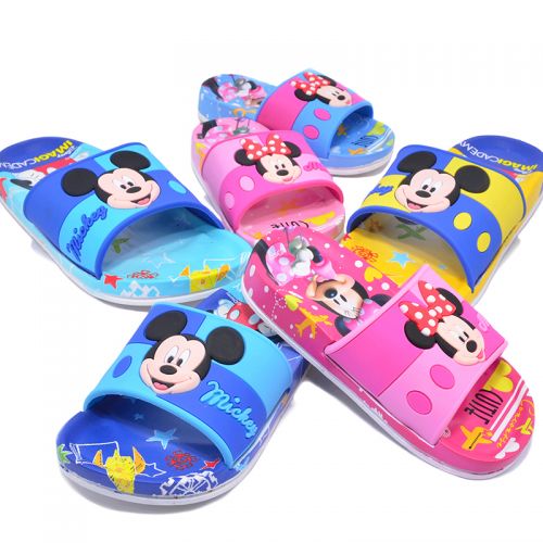 Pantoufles enfants DISNEY pour été - semelle plastique Ref 986899