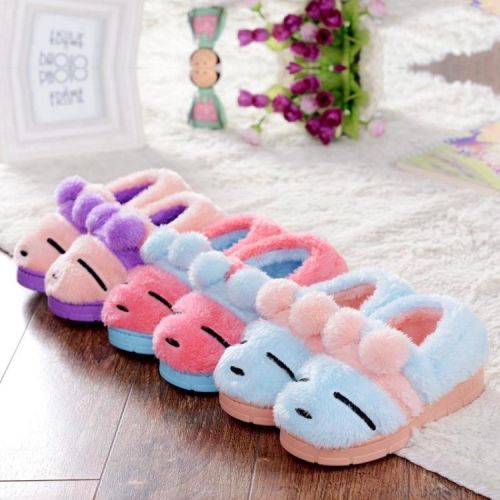 Pantoufles enfants en OTHE pour hiver - semelle caoutchouc antidérapant Ref 987165