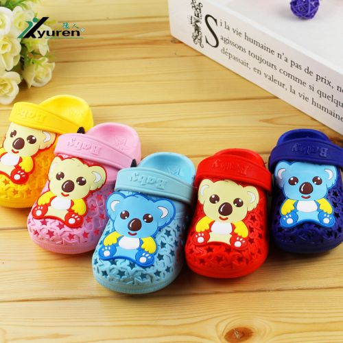 Pantoufles enfants - Ref 987236