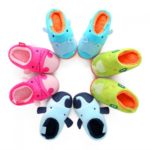 Pantoufles enfants en pour hiver - semelle caoutchouc Ref 987261