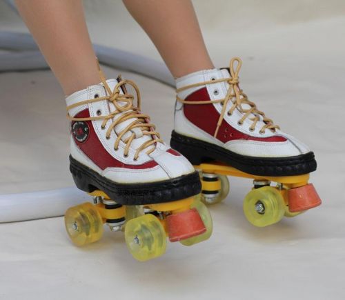 Patins à roulettes         - Ref 2579138
