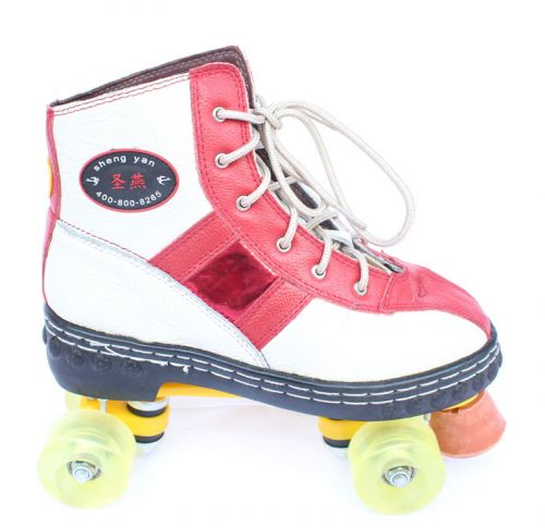 Patins à roulettes     8   150  - Ref 2583039