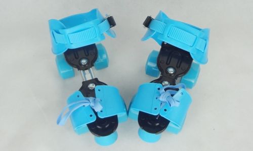 Patins à roulettes pour enfant      - Ref 2586786