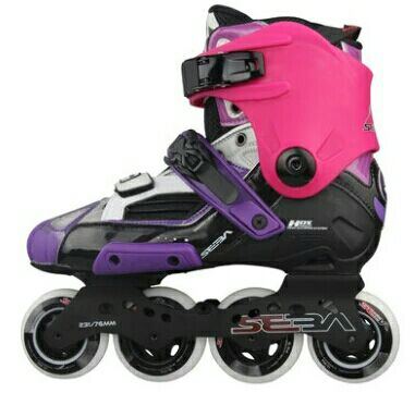 Patins à roulettes      - Ref 2587829