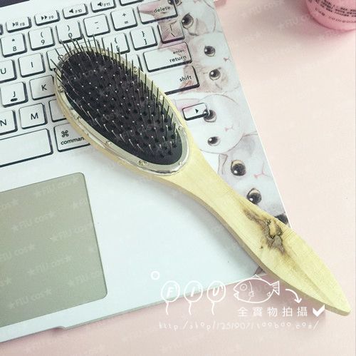 Peigne et brosse à cheveux - Ref 257682