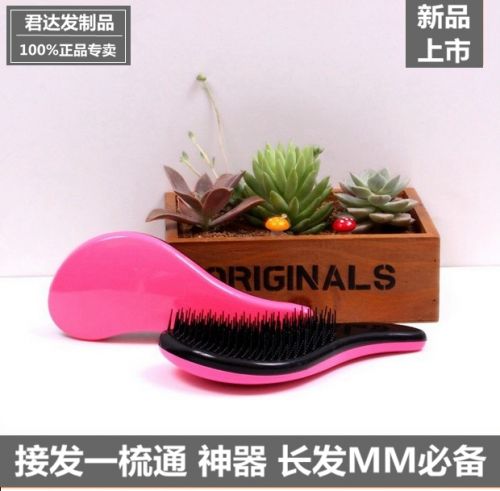 Peigne et brosse à cheveux - Ref 257688