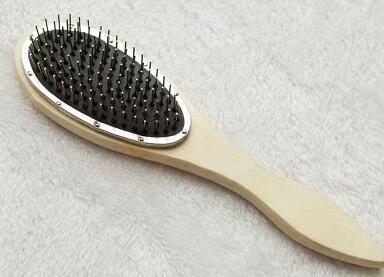 Peigne et brosse à cheveux - Ref 257764