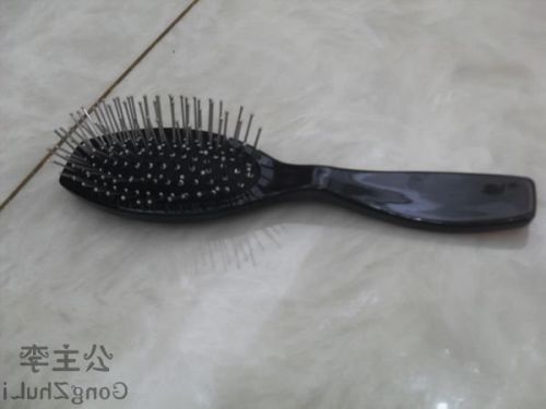 Peigne et brosse à cheveux - Ref 257899