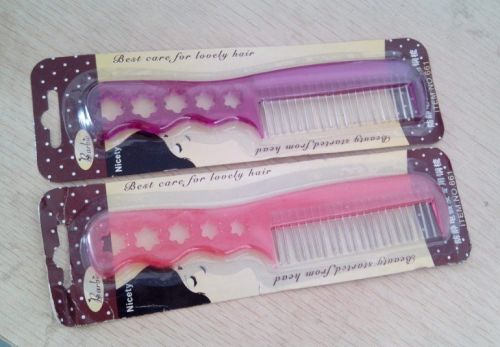 Peigne et brosse à cheveux - Ref 257973