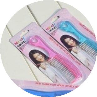 Peigne et brosse à cheveux - Ref 258300