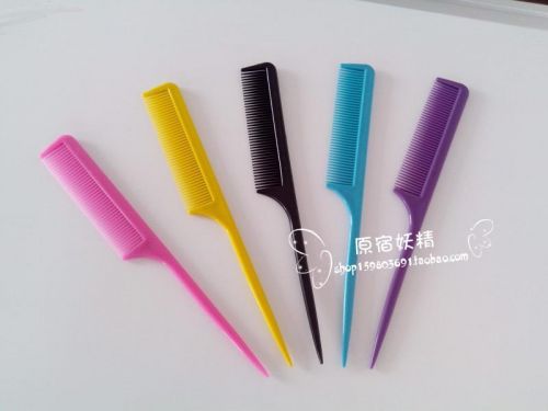 Peigne et brosse à cheveux - Ref 258466