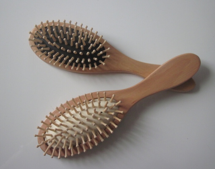 Peigne et brosse à cheveux - Ref 258499