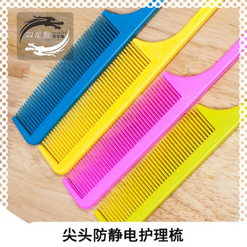 Peigne et brosse a cheveux 258577