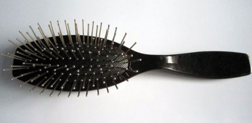 Peigne et brosse à cheveux - Ref 258956