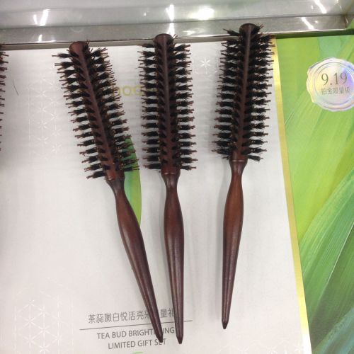 Peigne et brosse à cheveux - Ref 259063