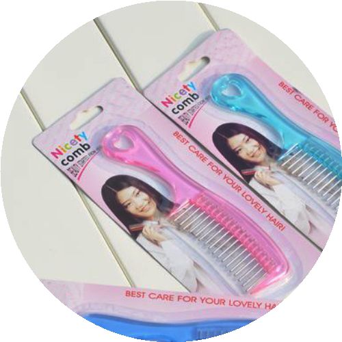 Peigne et brosse à cheveux - Ref 259102