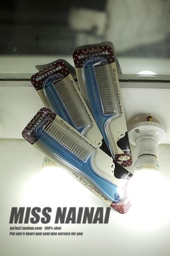 Peigne et brosse à cheveux - Ref 259125