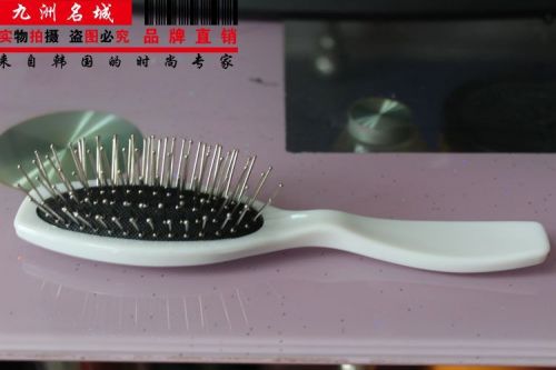 Peigne et brosse à cheveux - Ref 259303