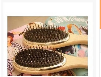 Peigne et brosse à cheveux - Ref 259455