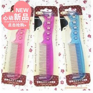 Peigne et brosse à cheveux - Ref 259674