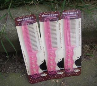 Peigne et brosse à cheveux - Ref 259848