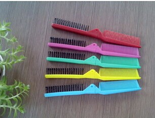 Peigne et brosse a cheveux 259915