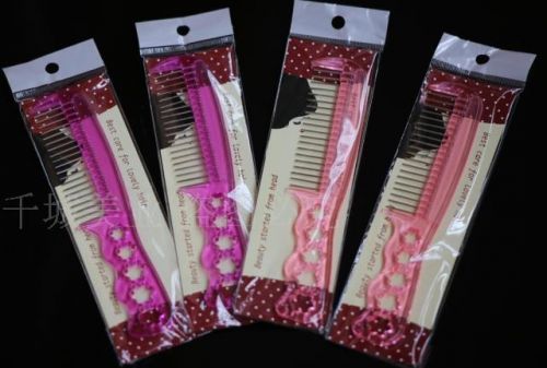 Peigne et brosse a cheveux 260183