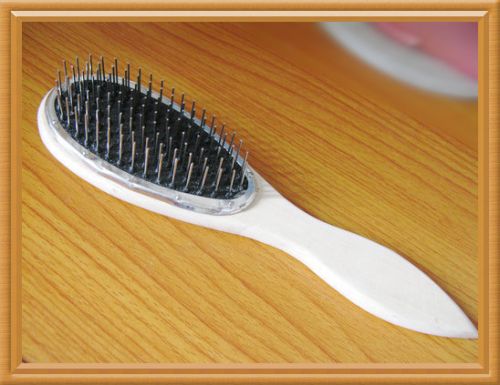 Peigne et brosse à cheveux - Ref 260305