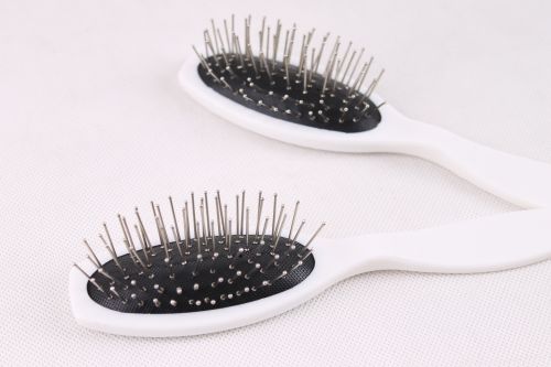 Peigne et brosse à cheveux - Ref 260385