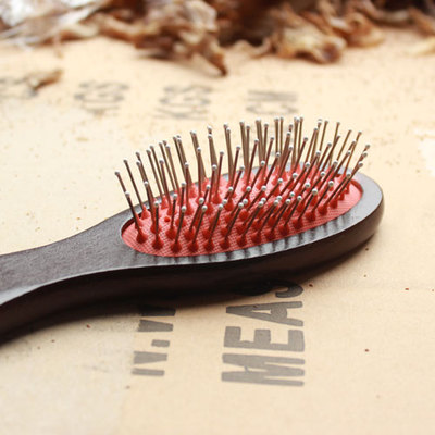 Peigne et brosse à cheveux - Ref 261011