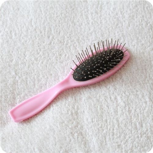 Peigne et brosse à cheveux - Ref 261319