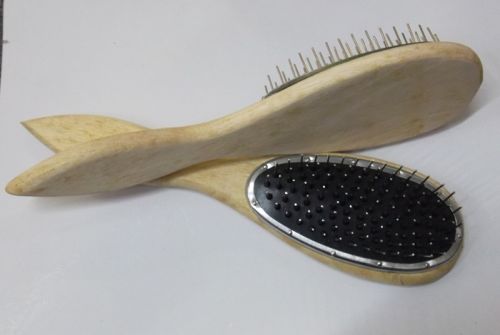 Peigne et brosse à cheveux - Ref 262096