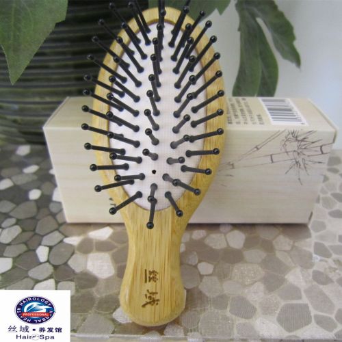 Peigne et brosse à cheveux - Ref 263086