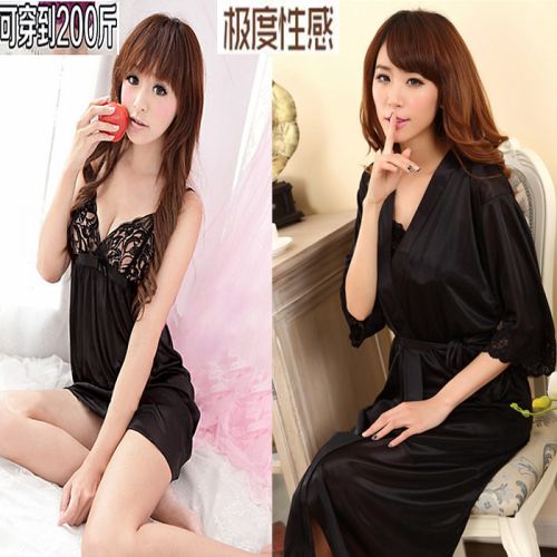 Peignoir jeunesse Sexy femme dans un peignoir - Ref 599763