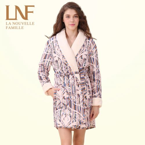  Peignoir jeunesse NEW WORLD FAMILY - Ref 602838
