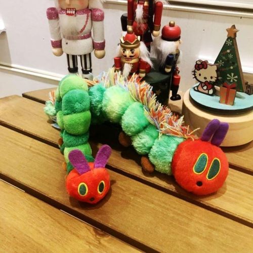 Peluche manga chenille tres faim - Ref 2694917