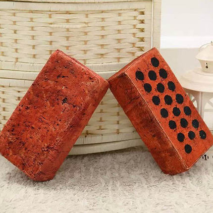 Peluche manga en peluche brique - Ref 2695511