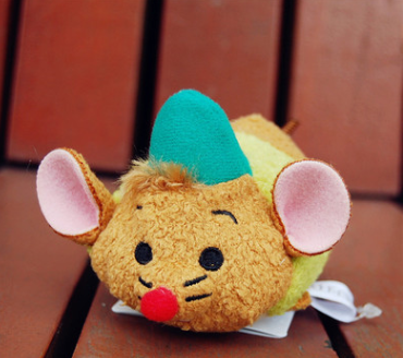 Peluche manga TSUM - Ref 2695560