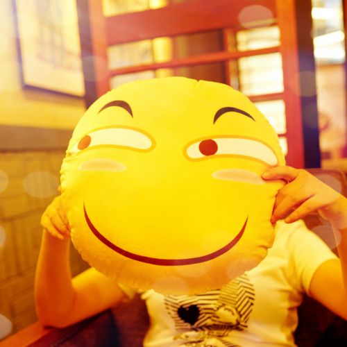 Peluche manga en peluche funny face - Ref 2696052