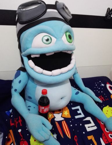 Peluche manga en peluche crazy Frog - Ref 2697232