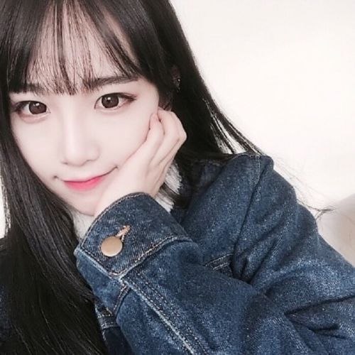 Perruque ANNA LUO . cheveux longs - Ref 2607328