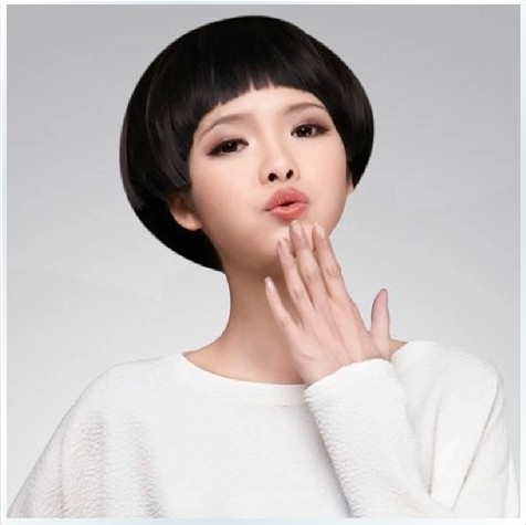 Perruque ANNA LUO . tete BOBO - Ref 2607388