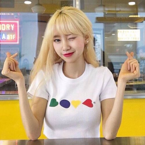 Perruque ANNA LUO . Long cheveux raides - Ref 2607433